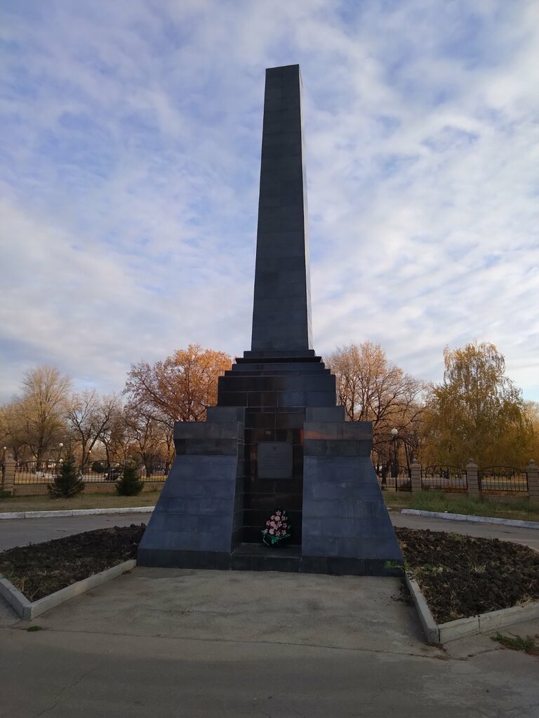 Monumento, memorial Героям-красногвардейцам отряда М.С. Кадомцева, , foto