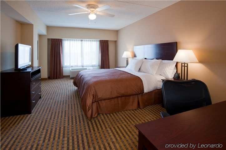 Фото Homewood Suites by Hilton Minneapolis/St. Paul-New Brighton