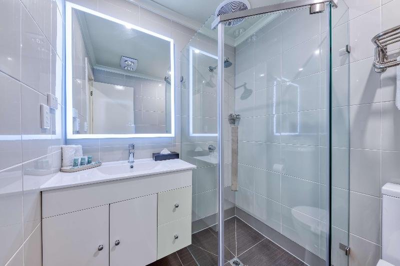 Фото Best Western Airport Motel And Convention Centre