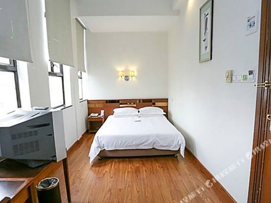 Фото Guangzhou Aiqun Hotel