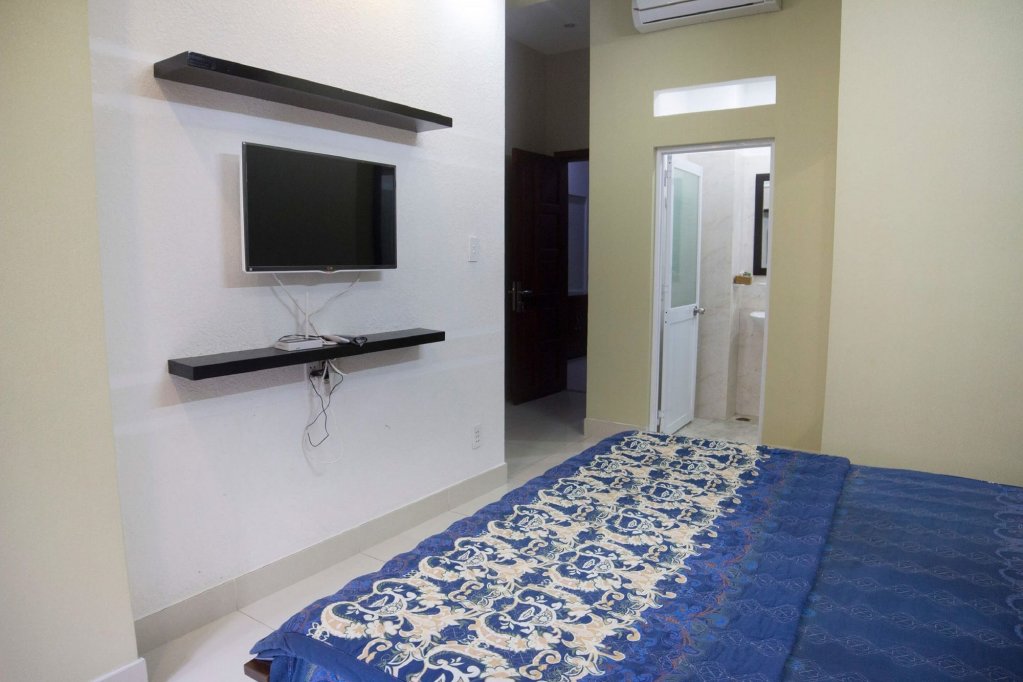 Фото The Airport Hotel