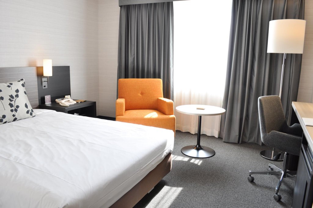 Фото Nagoya Tokyu Hotel