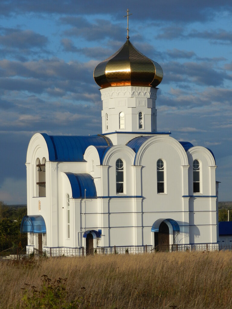 Храм в советском районе