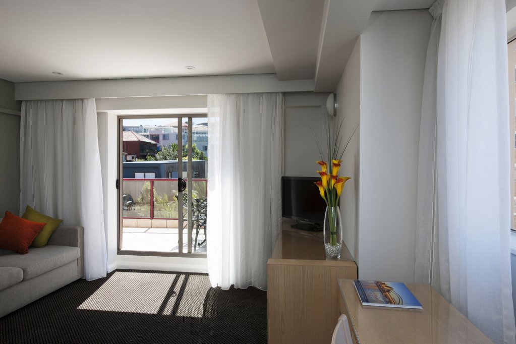 Фото Coogee Bay Hotel