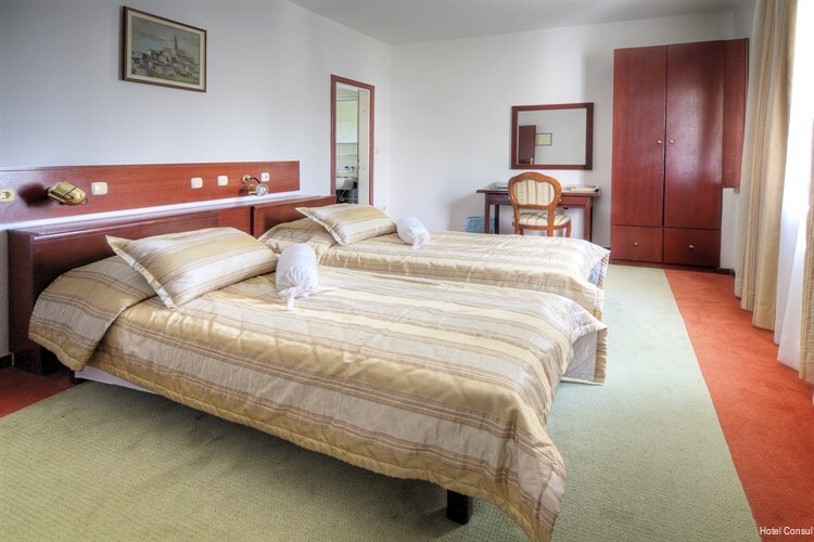 Фото Hotel Consul