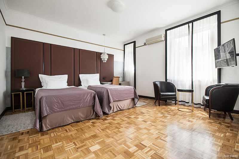 Фото Hotel Majestic