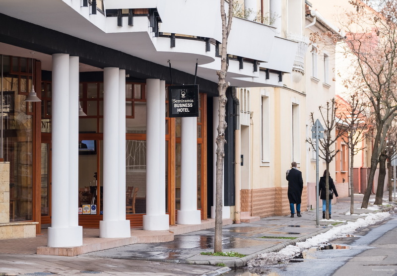 Фото Semiramis Business Hotel