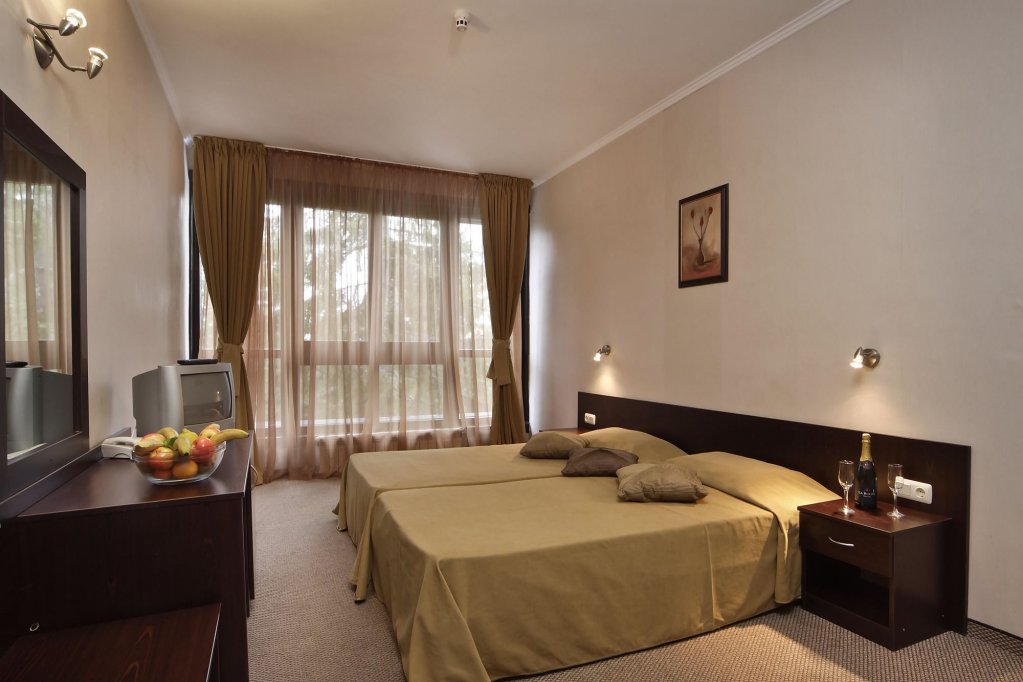 Фото Hotel Snezhanka