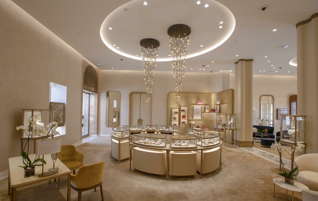متجر مجوهرات Cartier 21 High Street Katara ، الدوحة، صورة