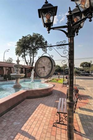 Фото Мэриан Холл