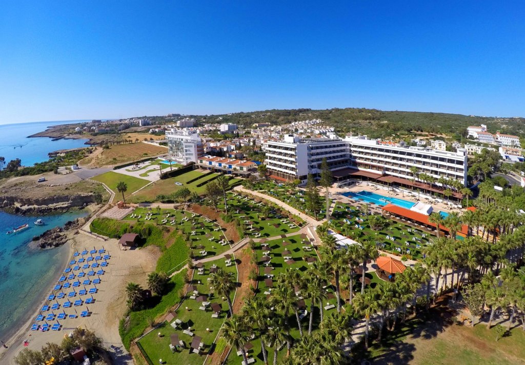 Фото Cavo Maris Beach Hotel