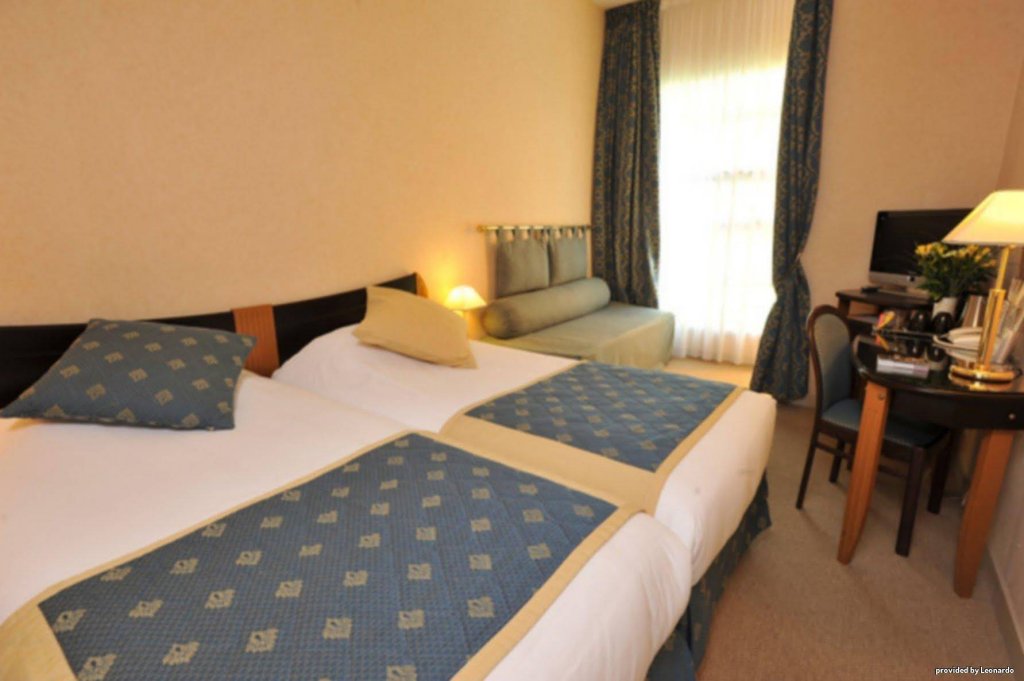 Фото Best Western Crequi Lyon Part Dieu