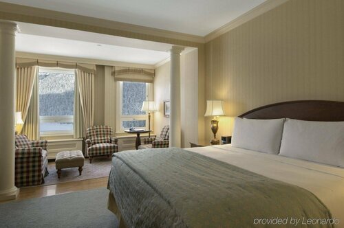 Гостиница Fairmont Chateau Lake Louise