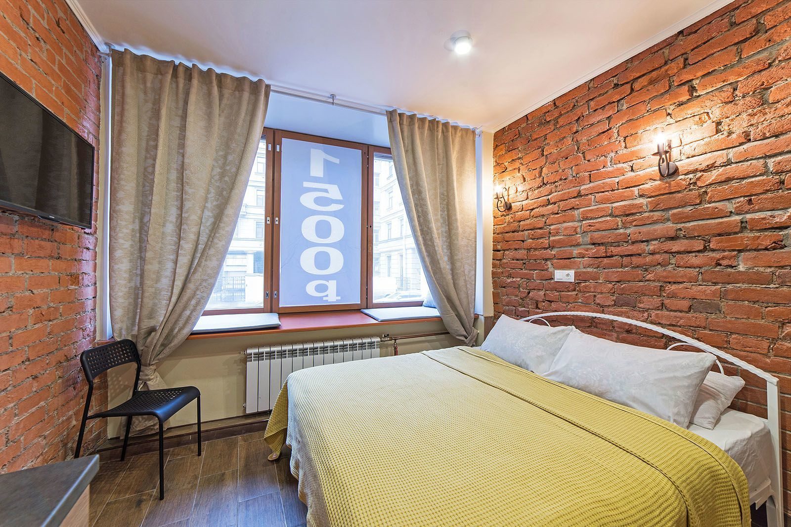 Фото отеля 1