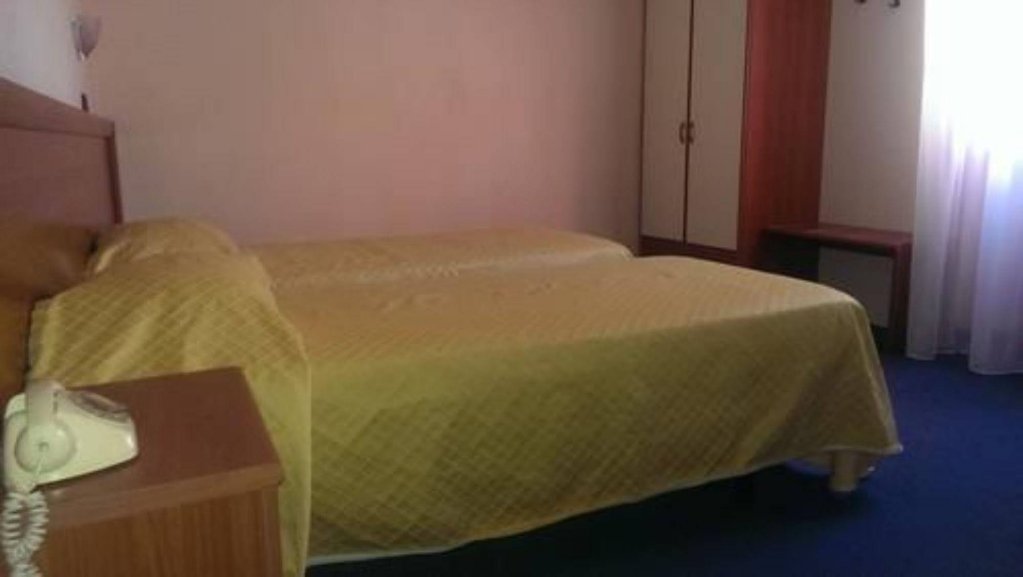 Фото Hotel Cortina