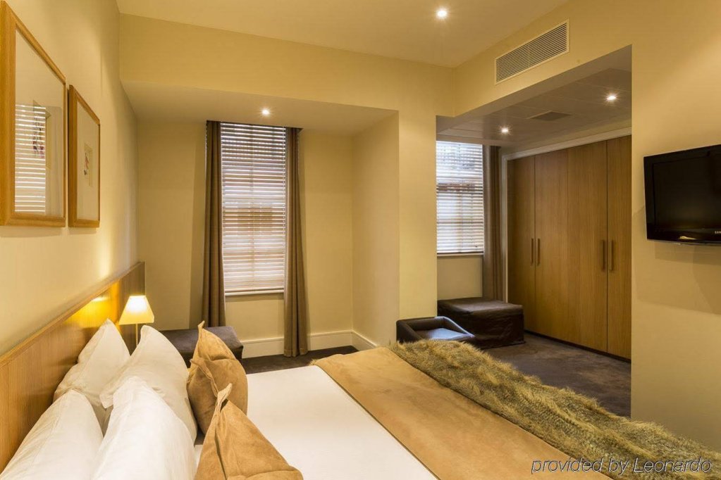 Фото The Resident Kensington