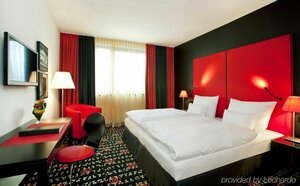 Гостиница Holiday Inn Munich - Westpark