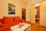 La Flats Gnezdnikovskii (Bolshoy Gnezdnikovsky Lane, 10), short-term housing rental
