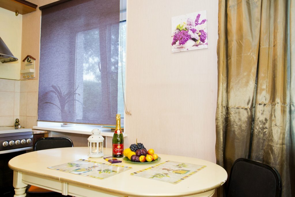 Apartamentos Apartment Irtyshskaya Naberezhnaya 29, , foto