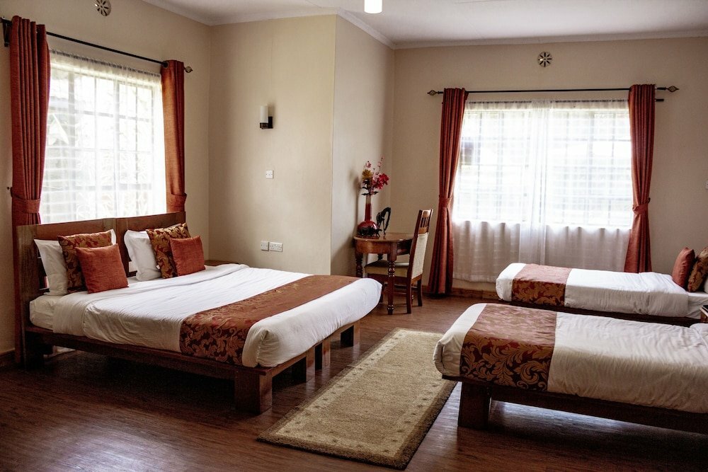 Hotel Penguin House, Nanyuki, photo