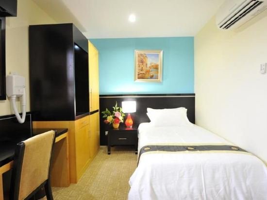 Фото Hallmark Hotel Leisure