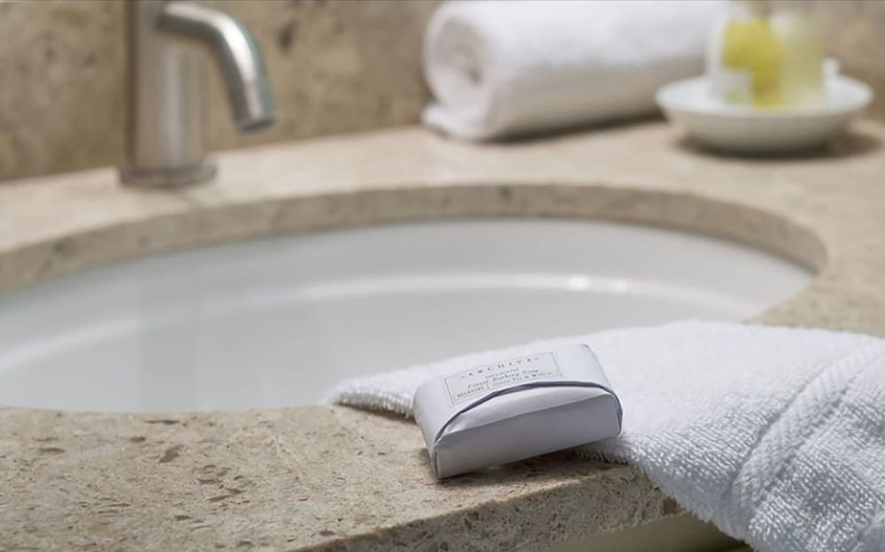 Фото Alden Suites - A Beachfront Resort