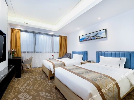 Фото Golden Central Hotel Shenzhen