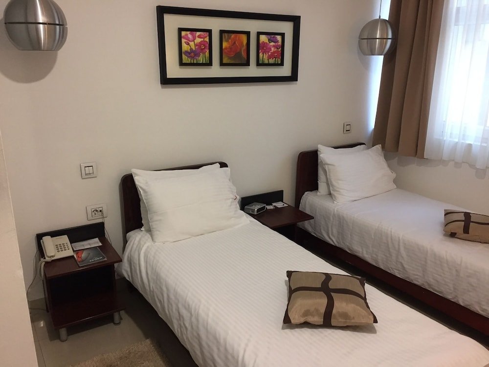 Фото Hotel Zeder Garni