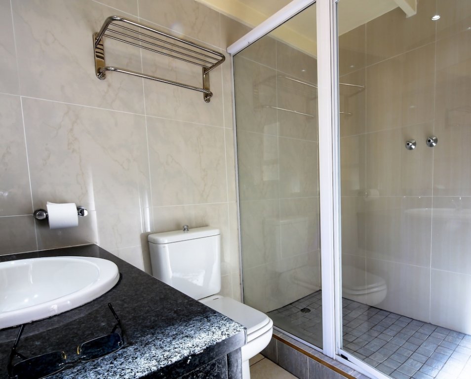 Фото Caesars Guesthouse & Conference Centre