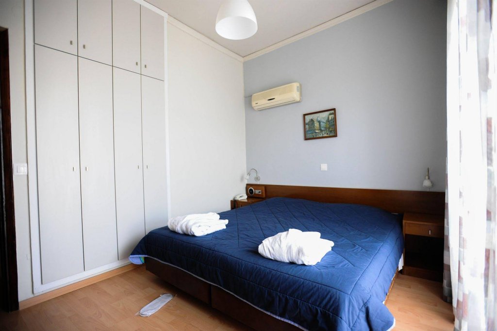 Фото 7 Palms Hotel Apartments