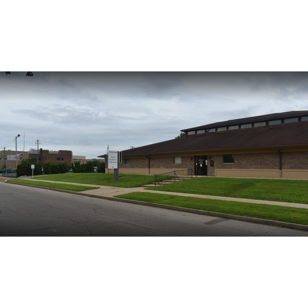 Medical center, clinic Primary & Specialty Care - Virginia Avenue, Connersville, photo