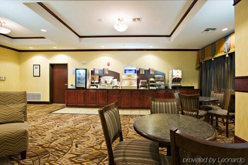 Гостиница Holiday Inn Express &Suites Snyder, an Ihg Hotel