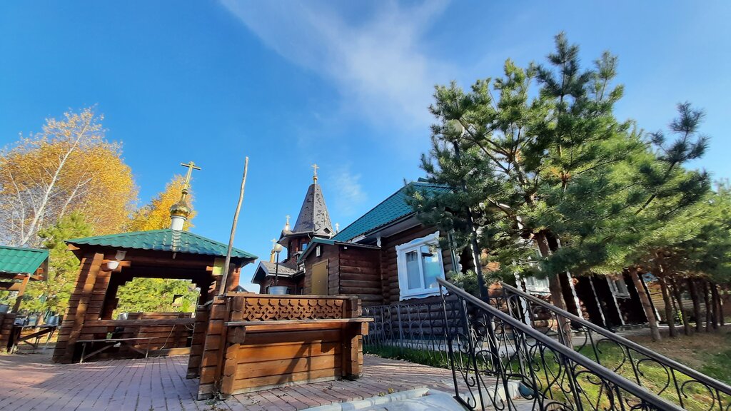 Chapel, memorial cross Часовня-купальня Александра Свирского, Samara Oblast, photo