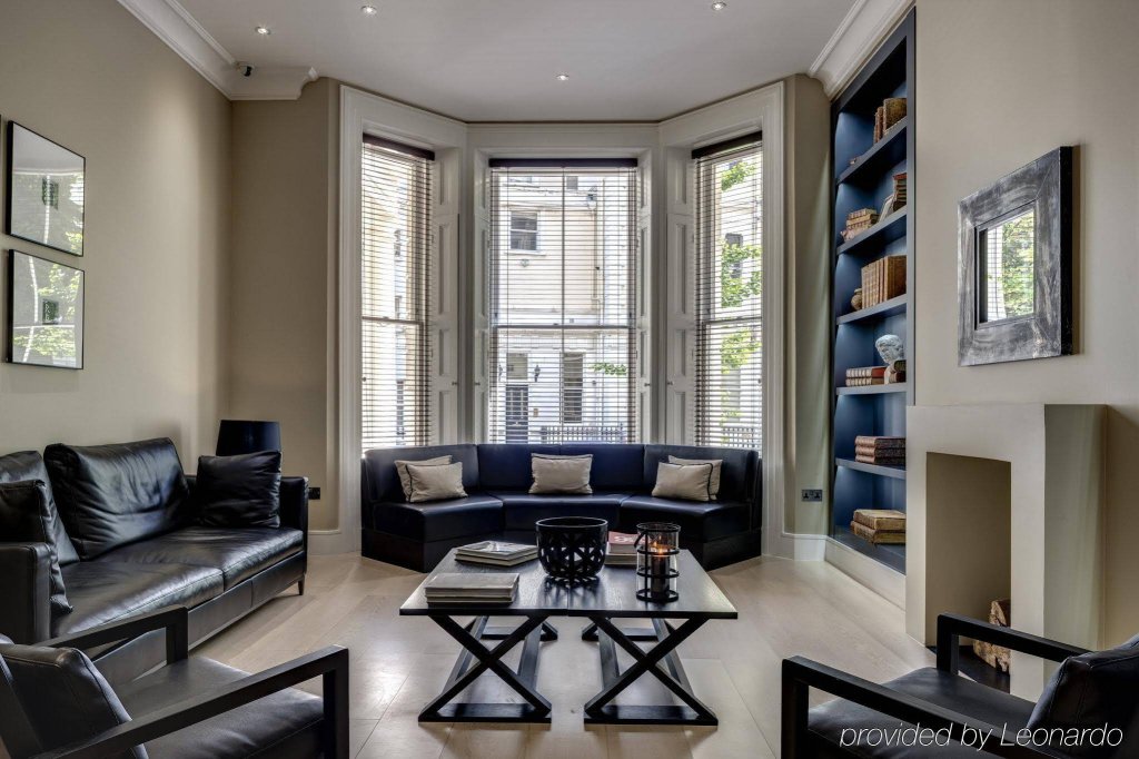 Фото The Resident Kensington