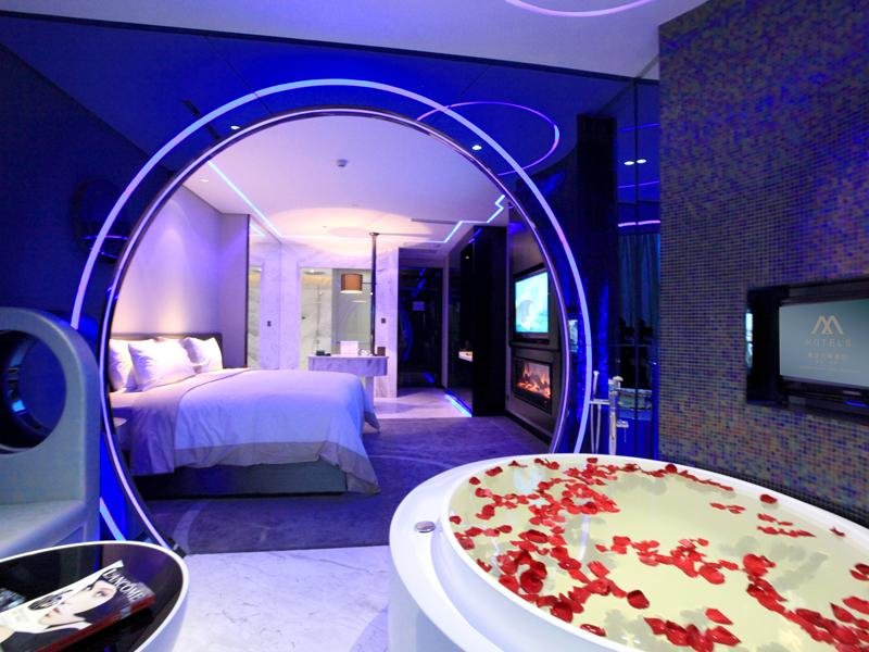 Фото Modern Classic Hotel