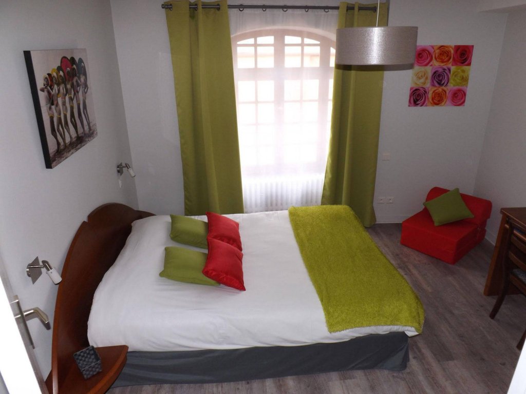 Фото La Vieille Auberge Du Lac