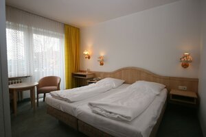 Hotel Gasthof Zur Linde