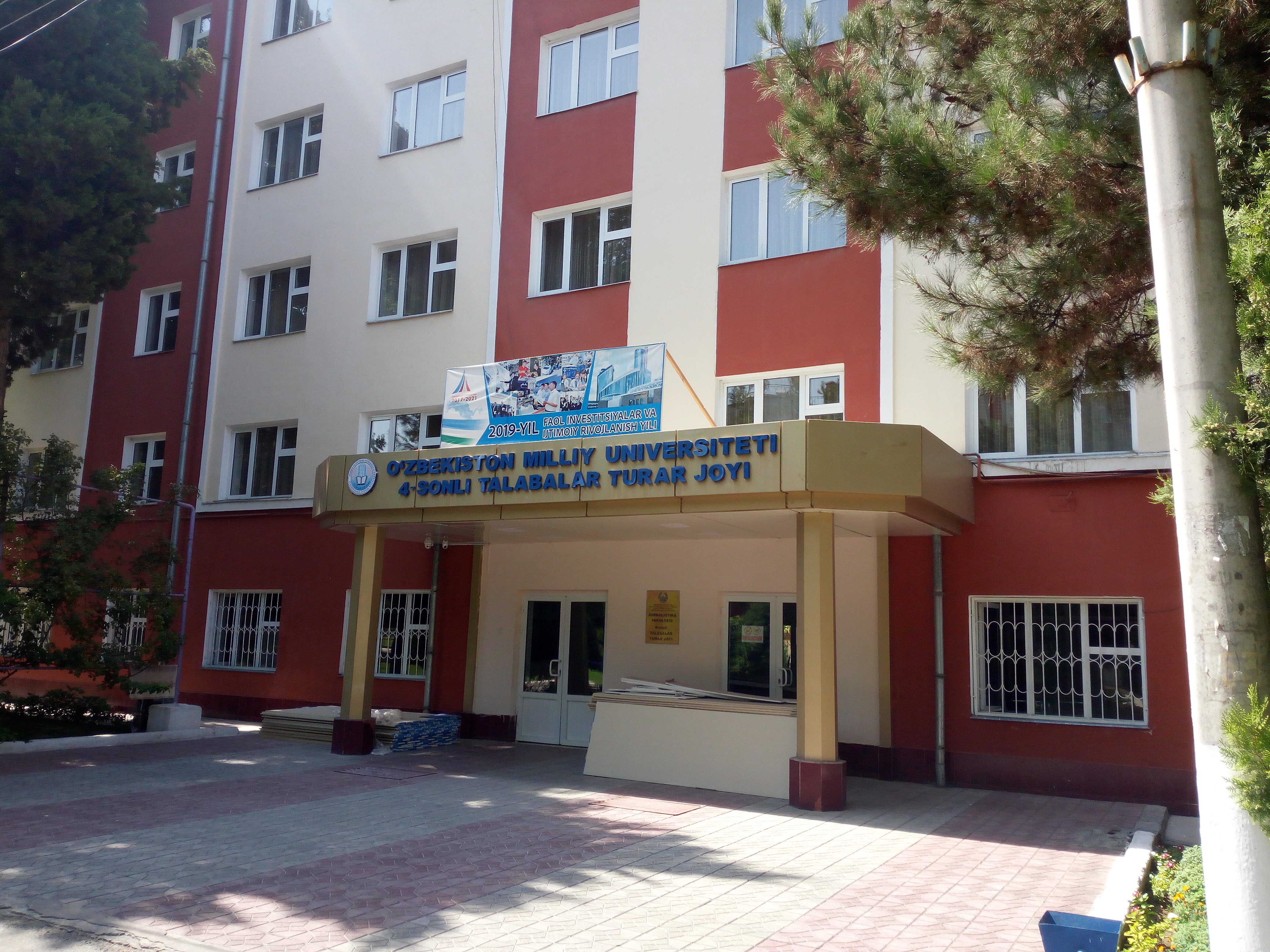 Anusdagi sperma bilan porno video kompilyatsiya