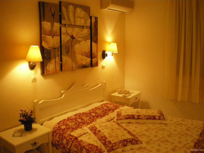 Фото Ippokampos Hotel