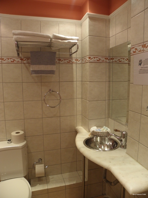 Фото Mont Helmos Hotel