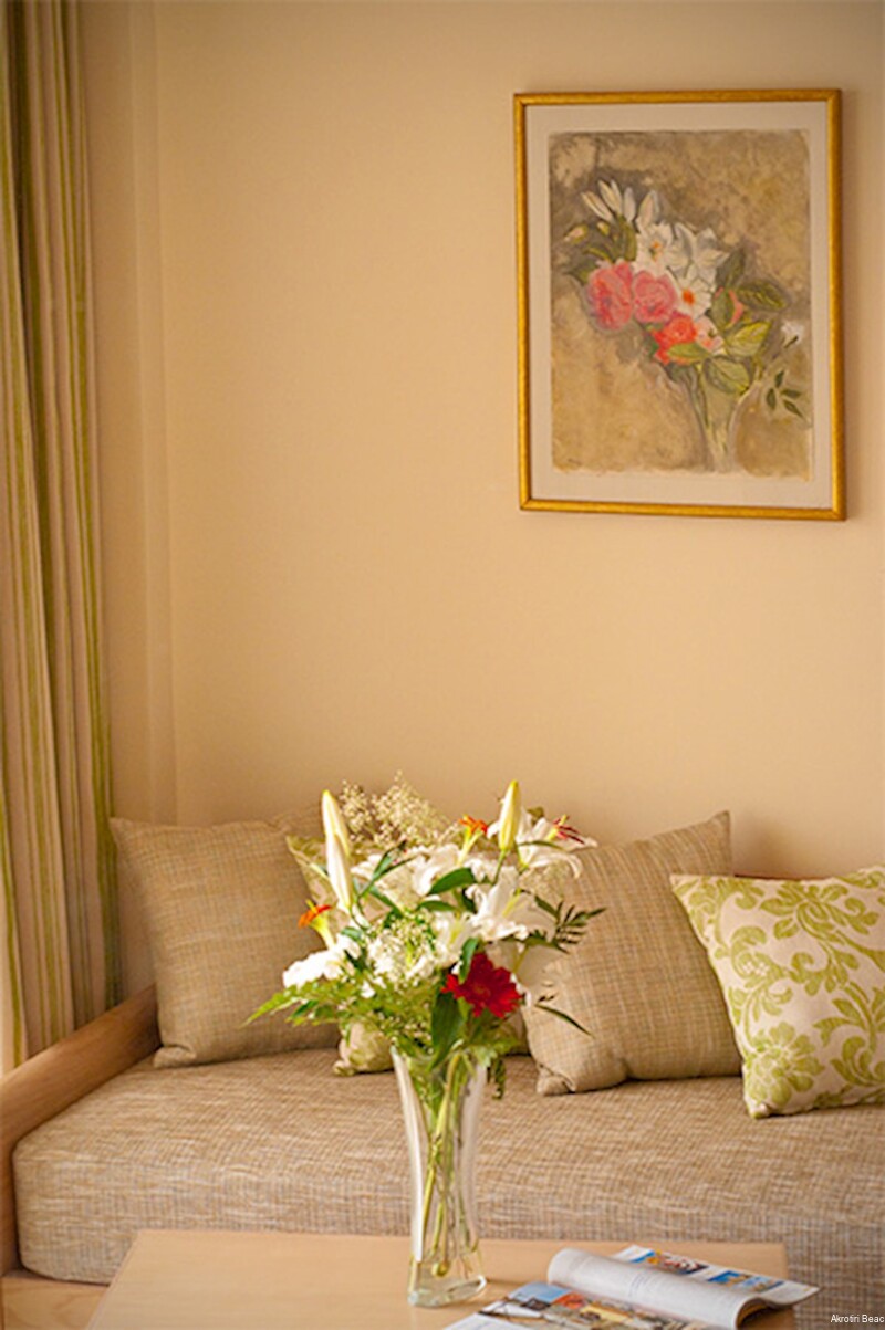 Фото Akrotiri Beach