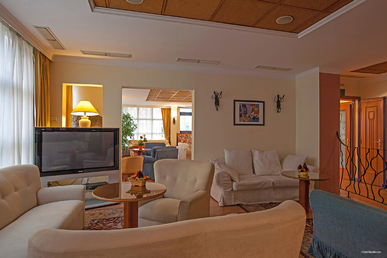 Фото Hotel Mediterran