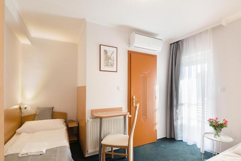 Фото Alfred Panzio