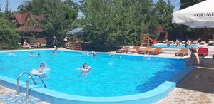 Аква зона Гостиный Двор (Khartsyzka miska rada, Zuhres, Leninhradska vulytsia), water park