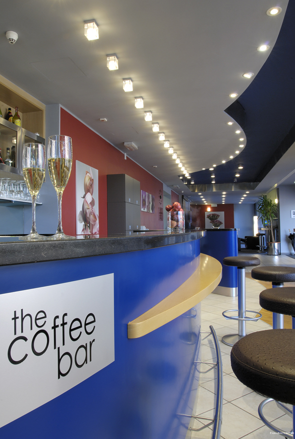 Фото Hotel Executive