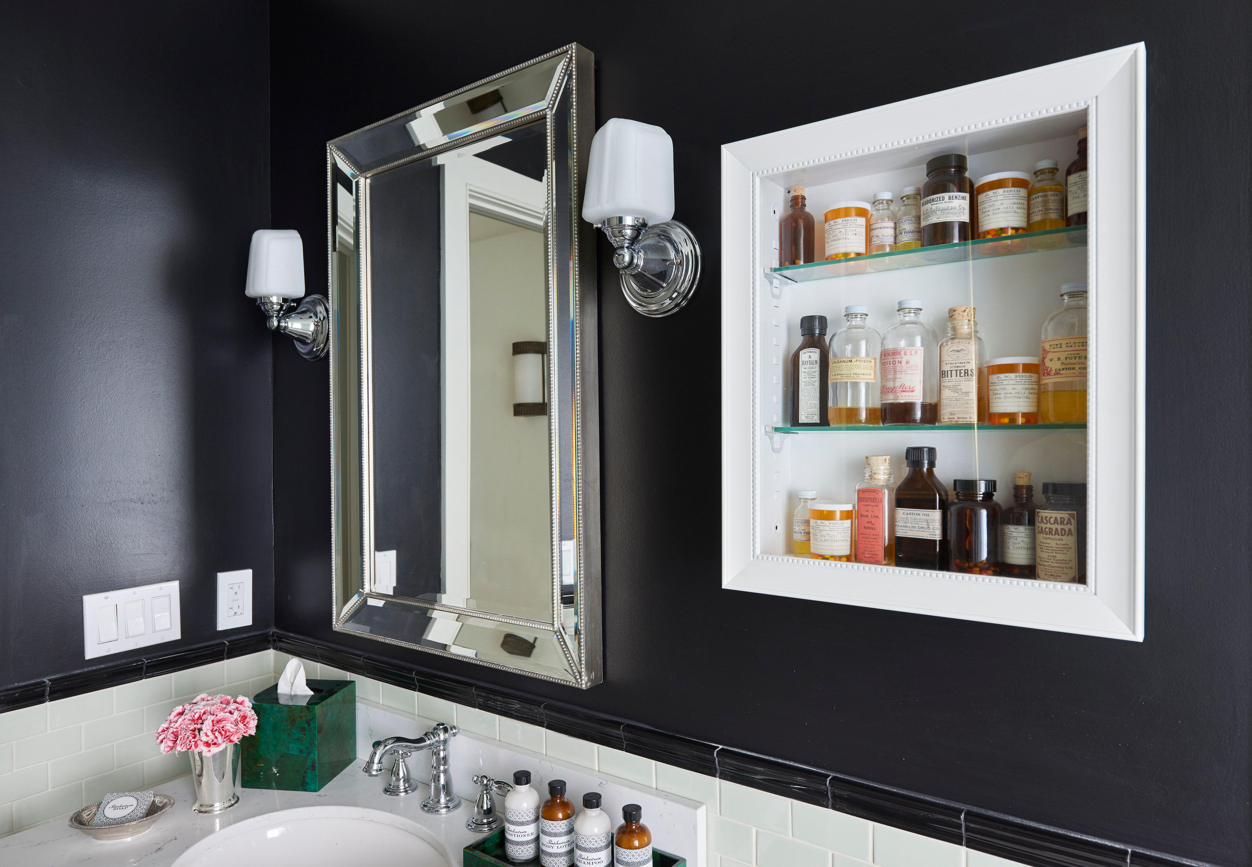 Фото The Pontchartrain Hotel