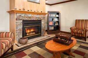 Гостиница Country Inn & Suites by Radisson, Grand Rapids Airport, Mi в Гранд-Рапидс