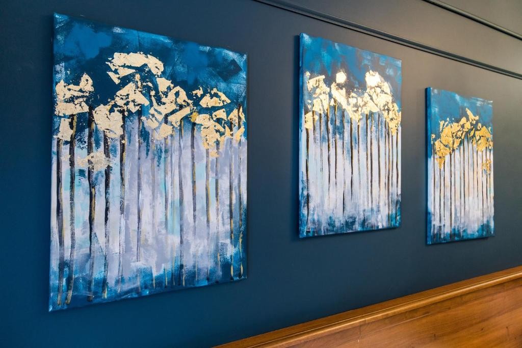 Фото Елисеевский