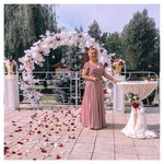 Ведущая Елена Алинская (Akademichnaja Street, 6) ، المضيفون والكوميديون