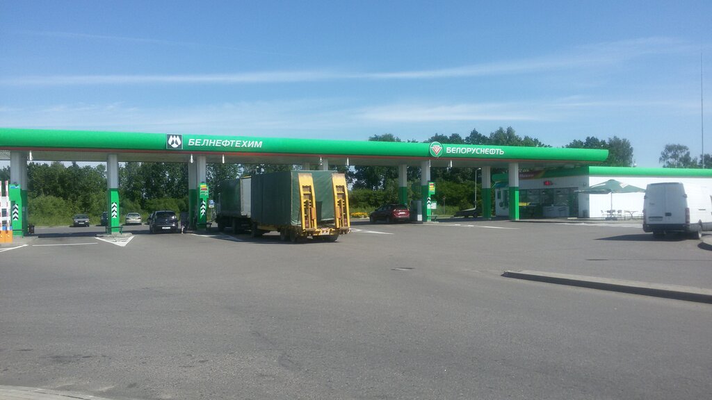 Gas station Belorusneft, Molodcheno, photo